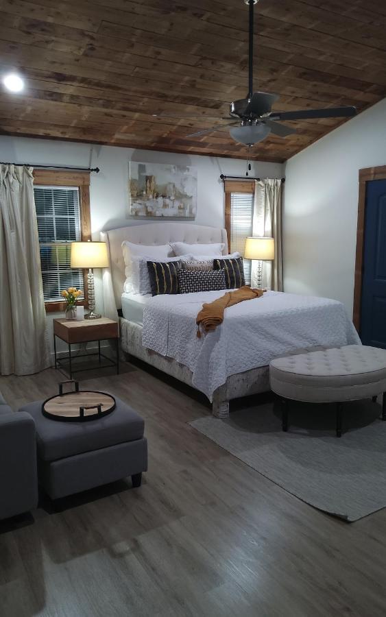 Chans Lakeside Hideaway Stone Mountain Bagian luar foto